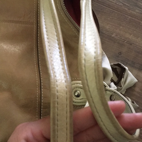 Coach soft leather camel color purse and wallet - Picture 6 of 9